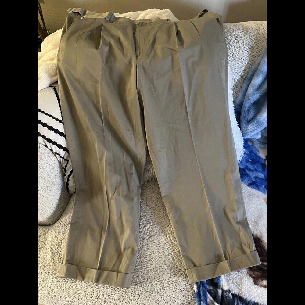 LL Bean Comfort Waist Khaki Pants Mens Size 44 (44x30)